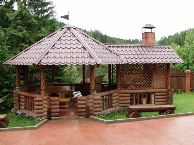 беседка с летней кухней